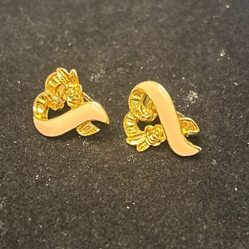 Vintage Avon Gold Tone Pink Enamel Ribbon Clip-On Earrings